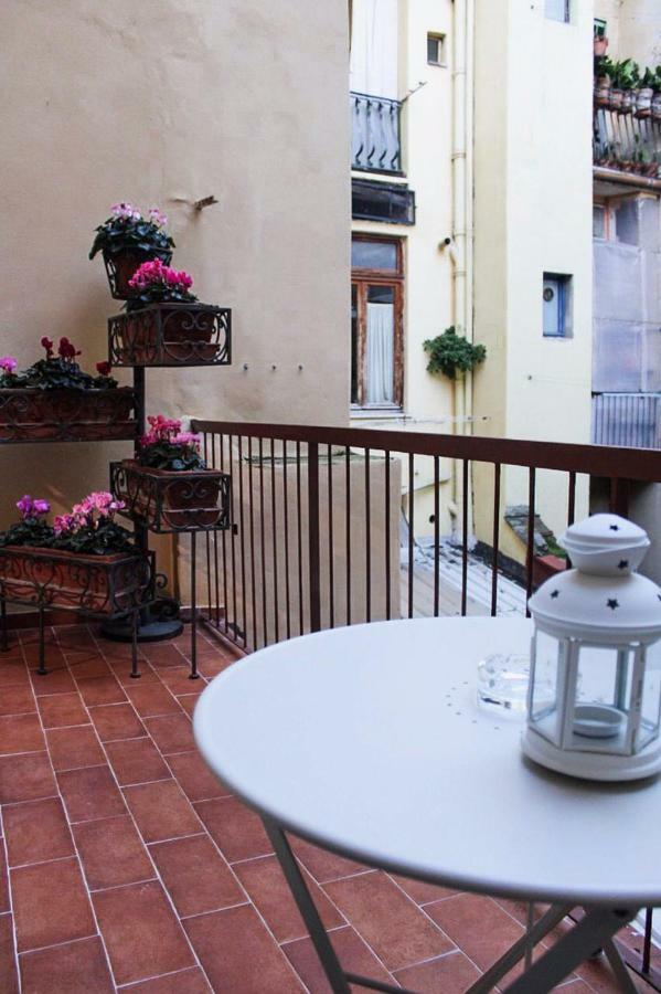 Lg House With Balcony Near Ponte Vecchio Lägenhet Florens Exteriör bild